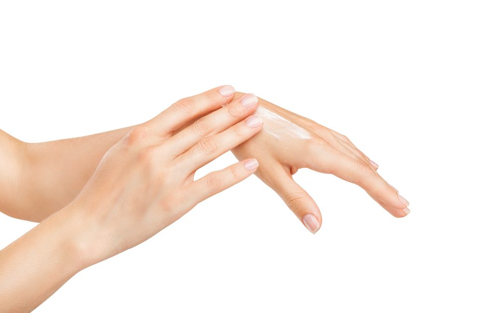 あかぎれやひびの予防・緩和に役立つハンドケア