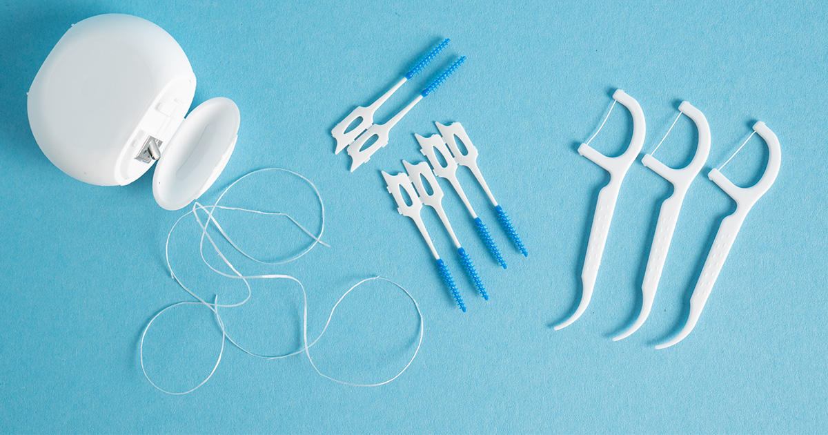 子どものデンタルフロスの必要性とケアするときのポイント